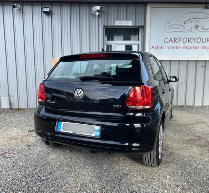 VOLKSWAGEN POLO 2011
