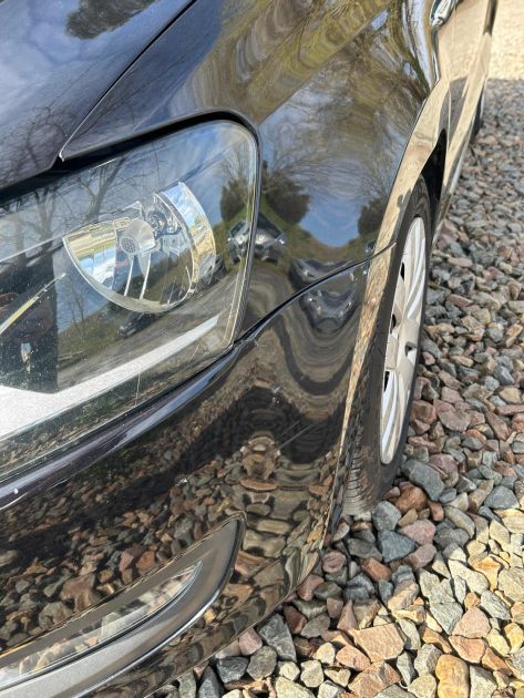 VOLKSWAGEN POLO 2011