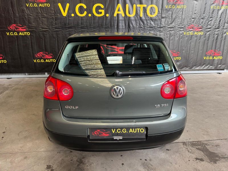 VOLKSWAGEN GOLF 1.6 FSI 16S 115