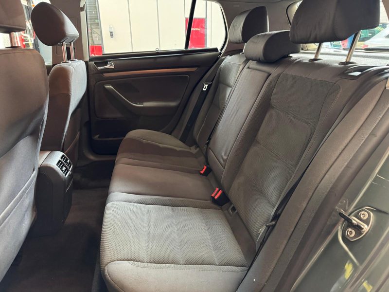 VOLKSWAGEN GOLF 1.6 FSI 16S 115