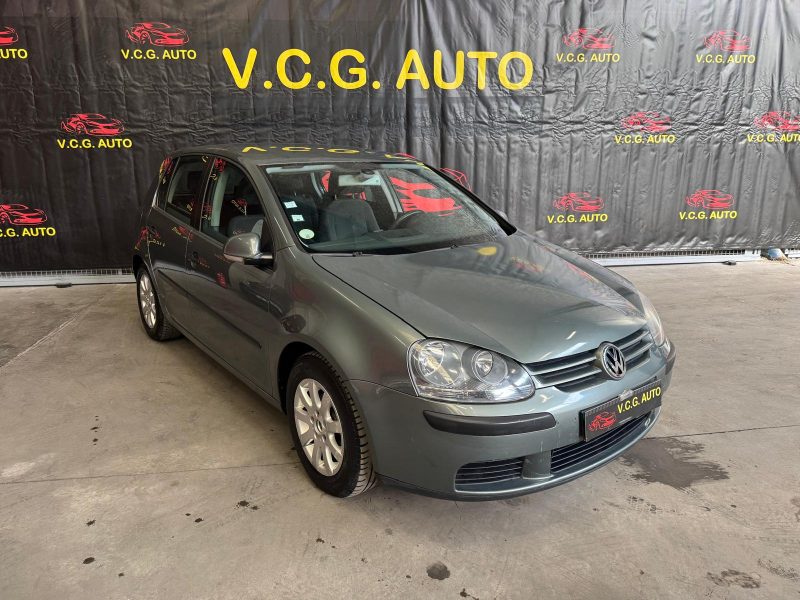 VOLKSWAGEN GOLF 1.6 FSI 16S 115