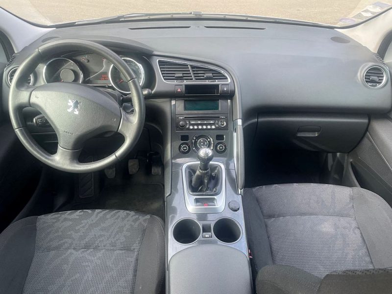 PEUGEOT 3008 1.6i VTI 120CV 16V