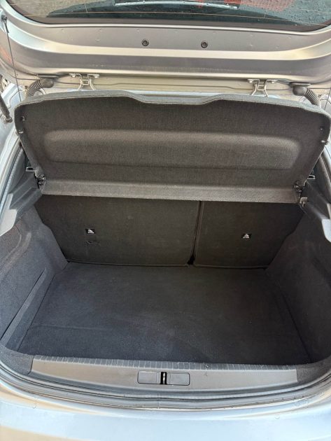 PEUGEOT 208 (184,84/MOIS) 2021