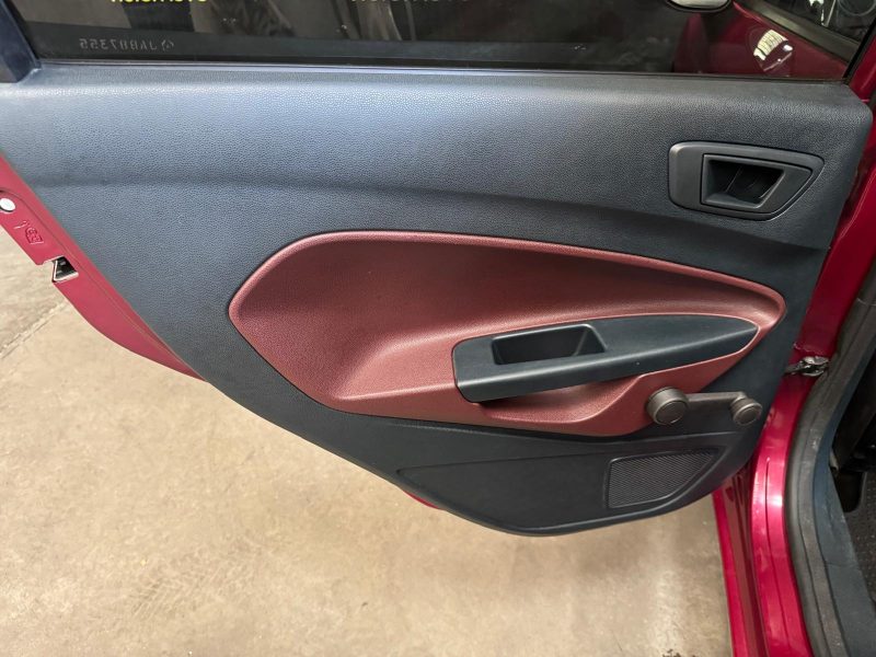 FORD FIESTA 1.6 TDCi 95 Trend 