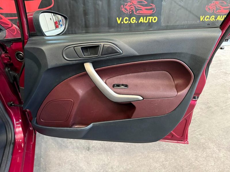 FORD FIESTA 1.6 TDCi 95 Trend 