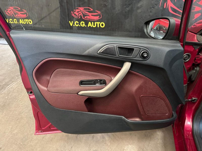 FORD FIESTA 1.6 TDCi 95 Trend 