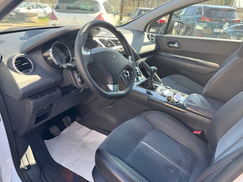 PEUGEOT 3008 1.6 HDI 120 CROSSWAY