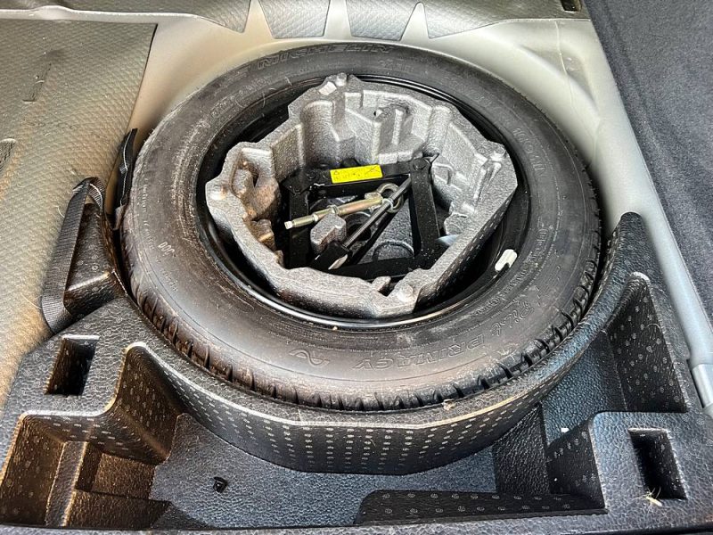 CITROEN C5 PHASE 2 EXCLUSIVE 2.2 HDI 136 Cv BOITE AUTOMATIQUE GPS REGULTEUR LIMITEUR - GARANTIE 1 AN