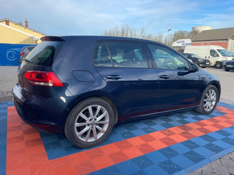 VOLKSWAGEN GOLF 2015 2.0 TDI 16V Blue Motion DSG6 150 cv