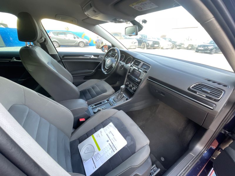 VOLKSWAGEN GOLF 2015 2.0 TDI 16V Blue Motion DSG6 150 cv