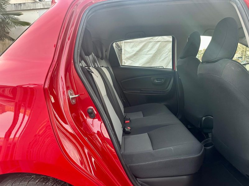 TOYOTA YARIS HYBRID 2019