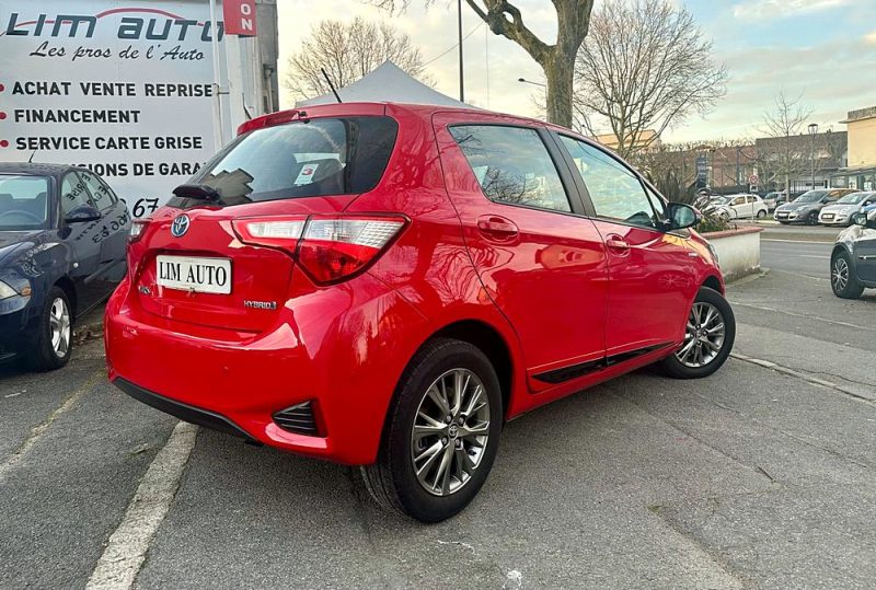 TOYOTA YARIS HYBRID 2019