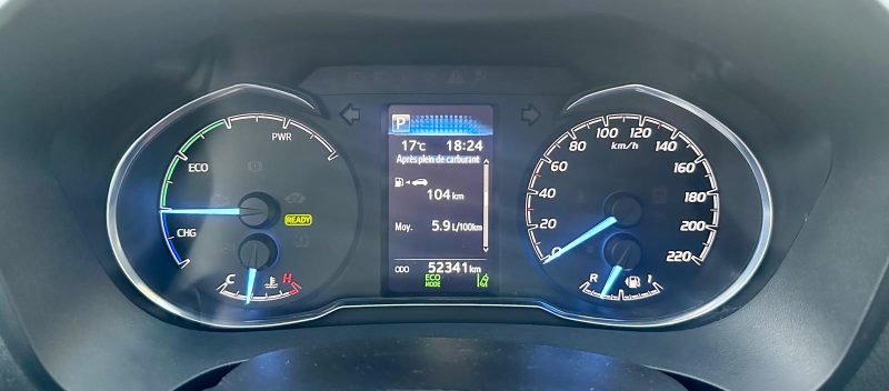 TOYOTA YARIS HYBRID 2019