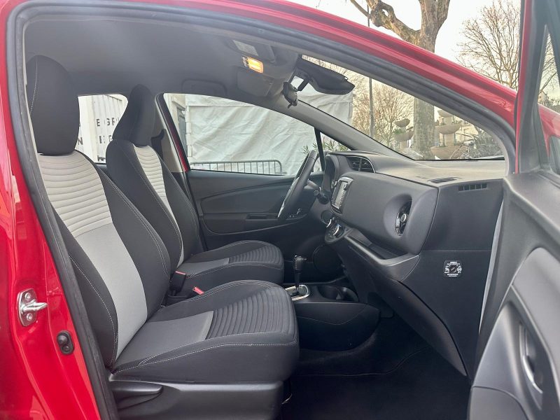 TOYOTA YARIS HYBRID 2019