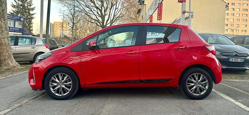 TOYOTA YARIS HYBRID 2019