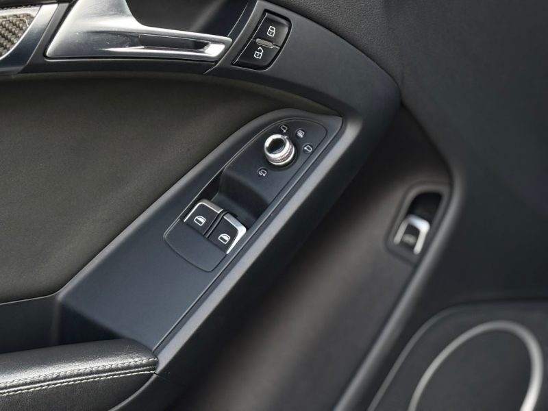 AUDI RS5 COUPE (2) 4.2 V8 FSI 450CH PACK F1 GARANTIE 6MOIS