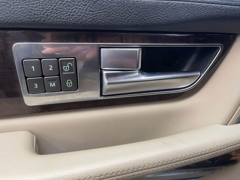 LAND ROVER RANGE ROVER SPORT 2010