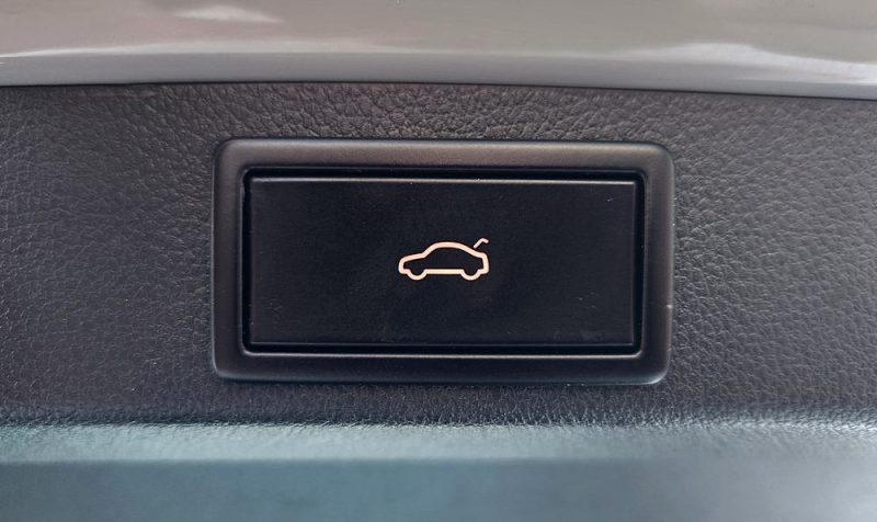 SKODA OCTAVIA 2.0 TSI 230 RS Combi*ALCANTARA*GPS*LED