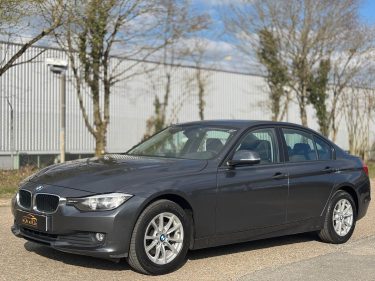 B.M.W. SERIE 3 2013