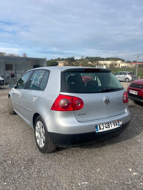 VOLKSWAGEN GOLF 2.0 TDI - 140Cv