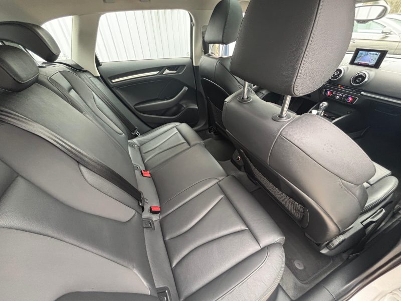 AUDI A3 Sportback (8VA, 8VF) 0001