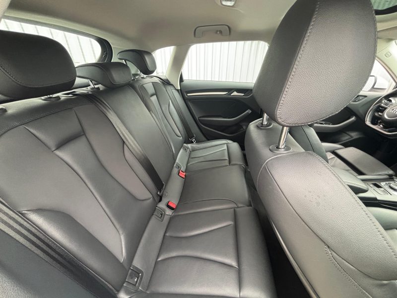 AUDI A3 Sportback (8VA, 8VF) 0001