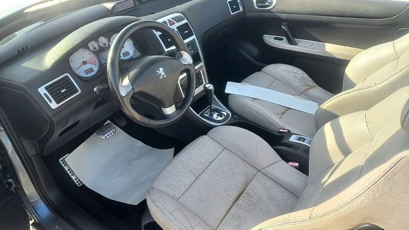 PEUGEOT 307 CC 2.0 16V