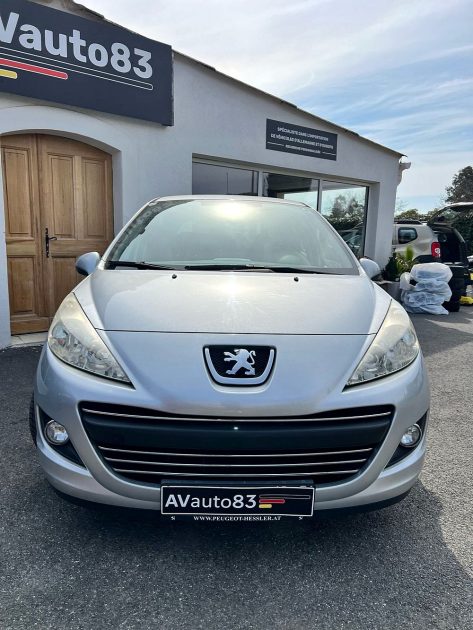 PEUGEOT 207 2010 1.4i 95CV / Moteur à Chaine / Sièges Chauffants