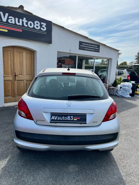 PEUGEOT 207 2010 1.4i 95CV / Moteur à Chaine / Sièges Chauffants