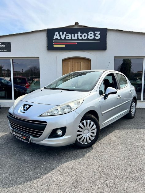 PEUGEOT 207 2010 1.4i 95CV / Moteur à Chaine / Sièges Chauffants