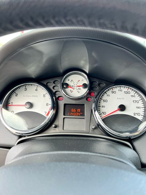 PEUGEOT 207 2010 1.4i 95CV / Moteur à Chaine / Sièges Chauffants