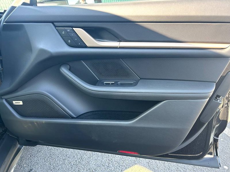 PORSCHE  TAYCAN 4 CROSS TURISMO 2023