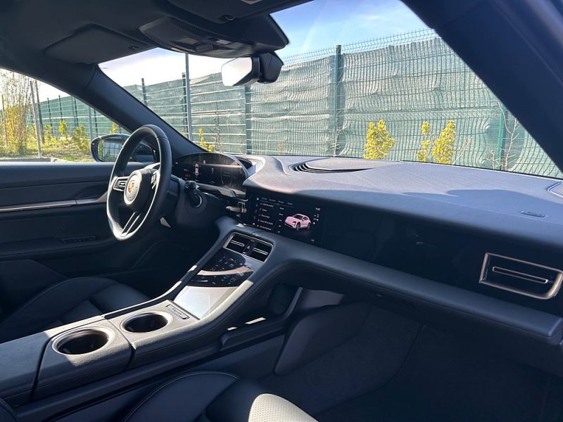 PORSCHE  TAYCAN 4 CROSS TURISMO 2023