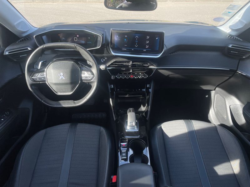 PEUGEOT 208 1.2i 130CV