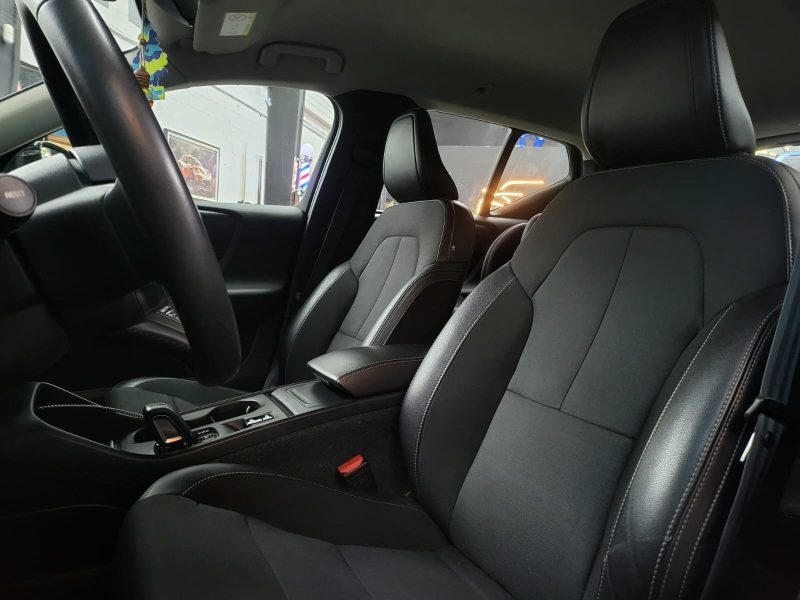 VOLVO XC40 D3 150cv Momentum Geartronic8