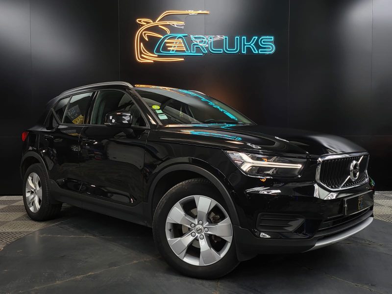 VOLVO XC40 D3 150cv Momentum Geartronic8