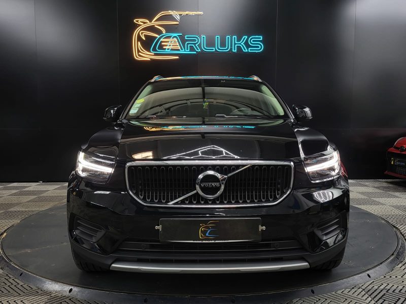 VOLVO XC40 D3 150cv Momentum Geartronic8