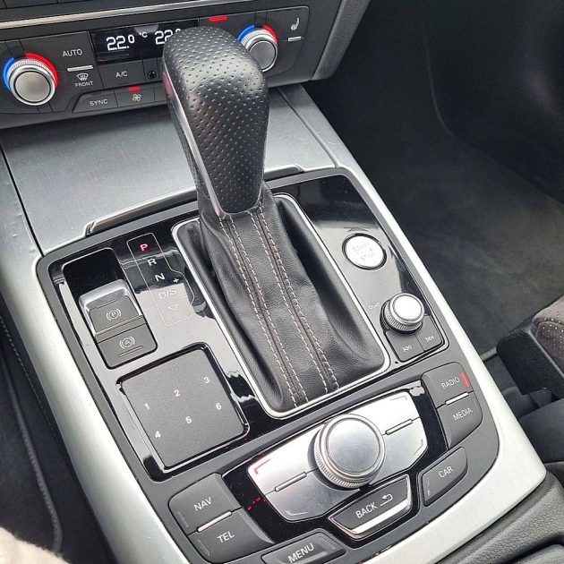 AUDI A6 LIMOUSINE 2015