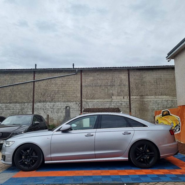 AUDI A6 LIMOUSINE 2015