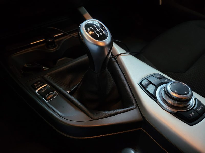 BMW SERIE 1 2016 114d 95cv BVM6  Lounge