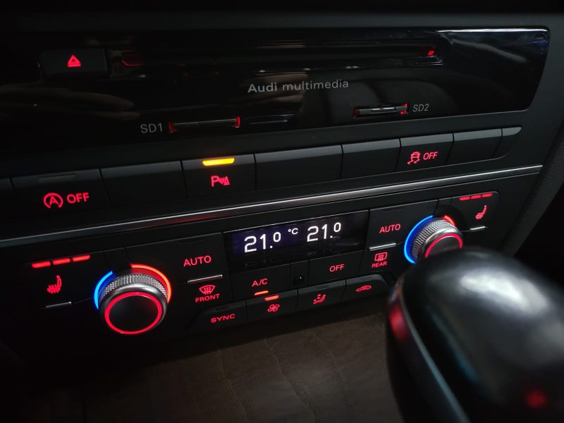 AUDI A6 AVANT 2015 2.0 TDI 190cv Ambition Luxe Ultra Boîte Auto S-Tronic7