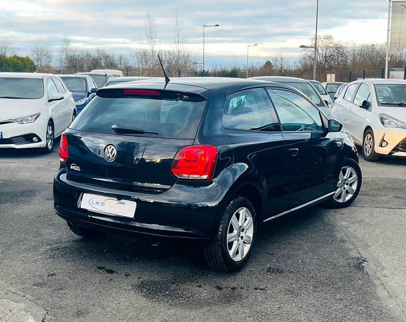 VOLKSWAGEN POLO 2010