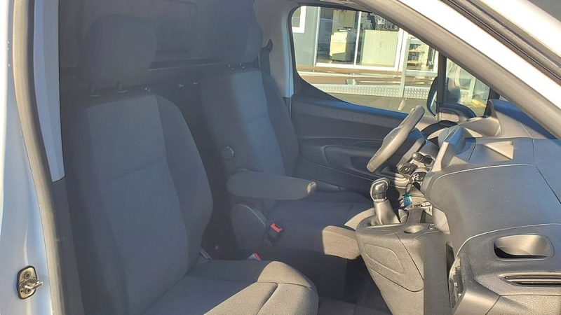 PEUGEOT PARTNER bHDI 100 PREMIUM CLIM RADAR AV et AR CAMERA