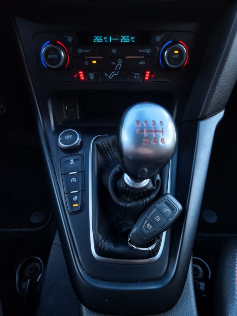 Ford Focus 2016 2.0 ECOBOOST 250 ST 5P*GPS*XENON*SYNC*