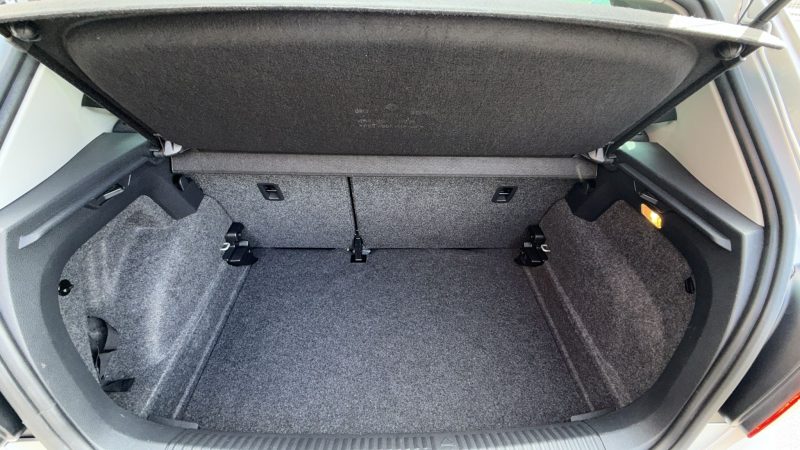 VOLKSWAGEN POLO  2014