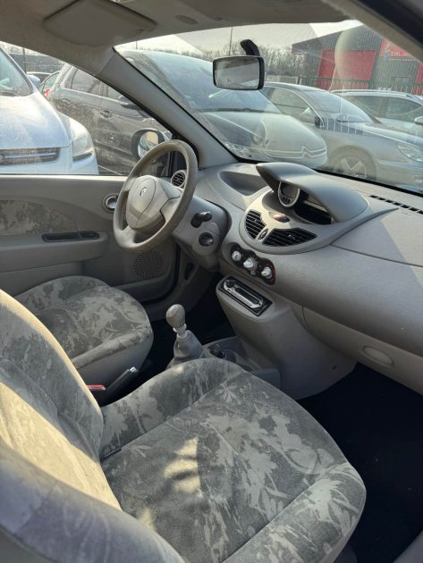 RENAULT TWINGO 2008