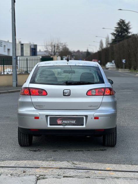 SEAT IBIZA 2004