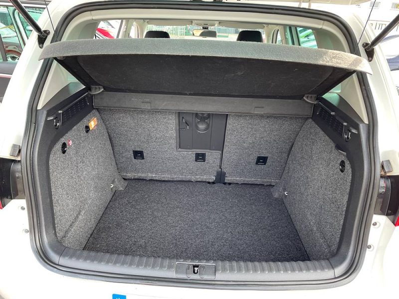 VOLKSWAGEN TIGUAN 2012