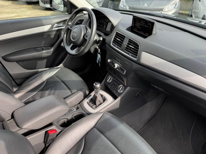 AUDI Q3 2.0 TDI 140ch S-LINE