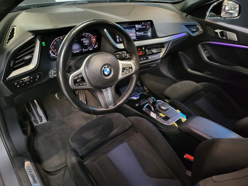 BMW SERIE 1 118i 136CV M SPORT / TOIT OUVRANT / APPLE CARPLAY / SIEGE ELECTRIQUE A MEMOIRE+CHAUFFANT